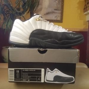 Jordan retro 12 low taxi